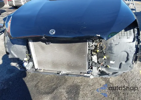 2019 Mercedes-Benz Glc 300 z USA, uszkodzony, nr VIN WDC0G4JB2KV184411